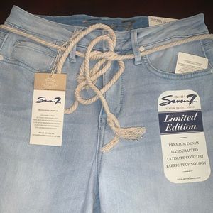 Seven7 Jeans